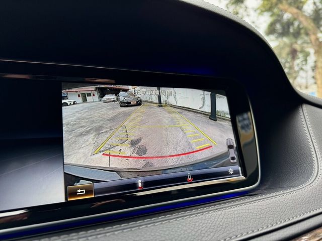 M-BENZ賓士 S350D L  第17張相片