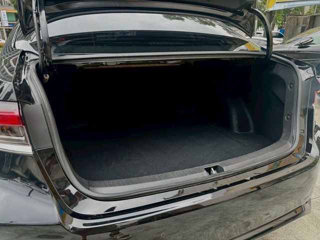 TOYOTA豐田 ALTIS  第16張相片