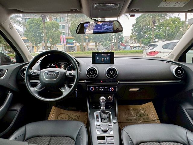 AUDI奧迪 A3 SEDAN  第8張相片