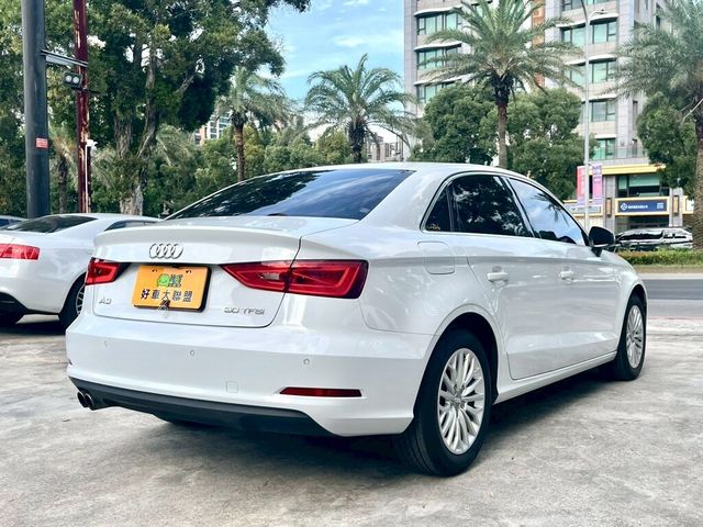 AUDI奧迪 A3 SEDAN  第5張相片