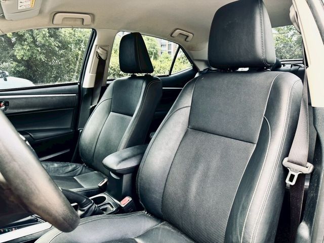 TOYOTA豐田 ALTIS  第9張相片