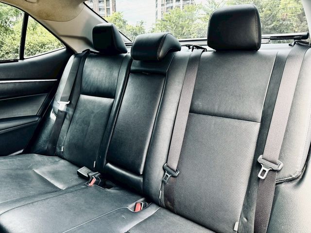 TOYOTA豐田 ALTIS  第10張相片