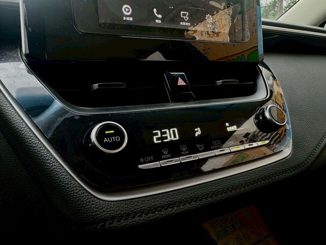 TOYOTA豐田 ALTIS  第12張相片