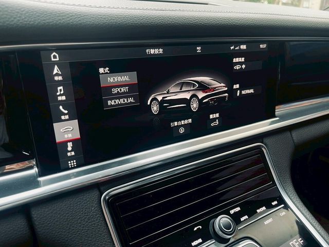 PORSCHE保時捷 PANAMERA  第13張相片