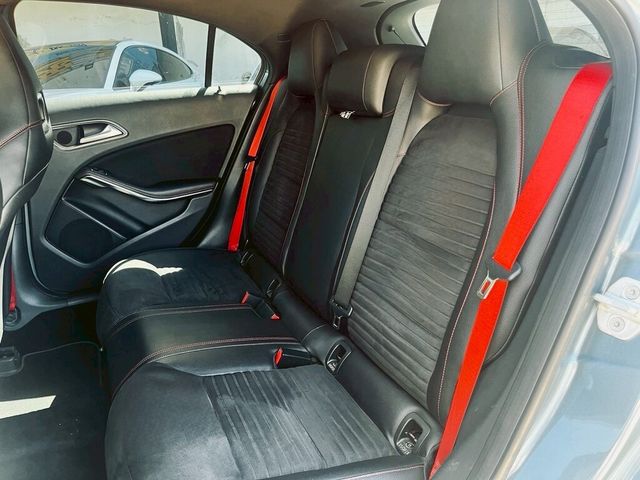 M-BENZ賓士 A250  第9張相片