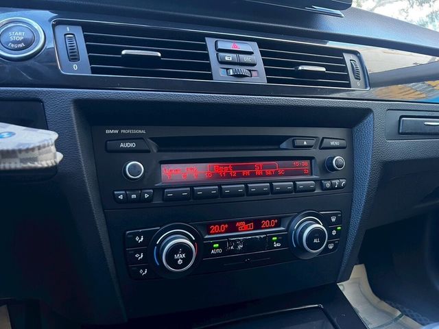 BMW寶馬 320I LCI  第11張相片