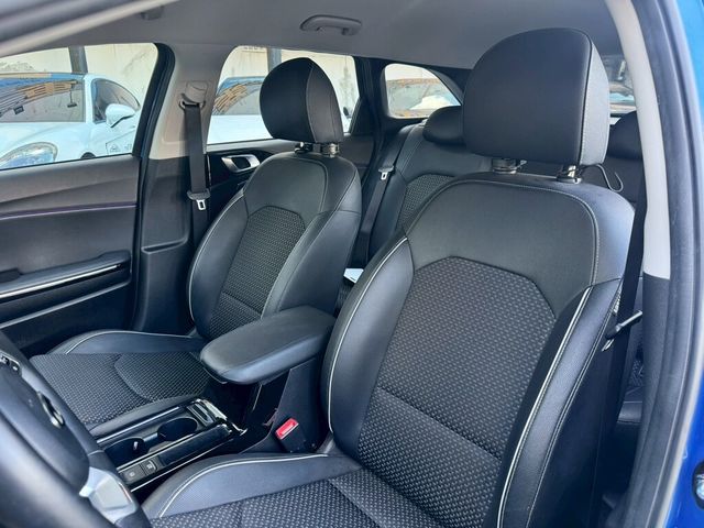 KIA起亞 CEED  第8張相片