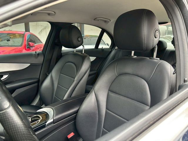 M-BENZ賓士 C200  第8張相片