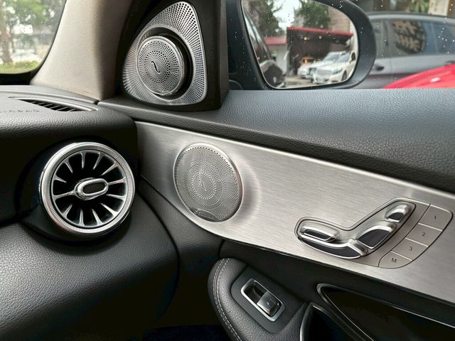 M-BENZ賓士 C200  第10張相片