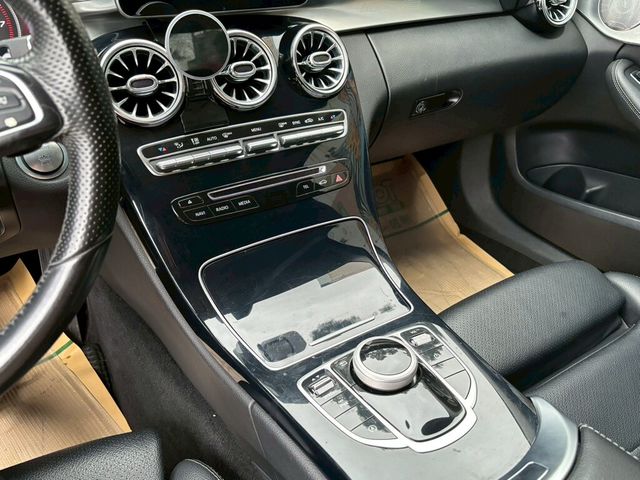 M-BENZ賓士 C200  第11張相片