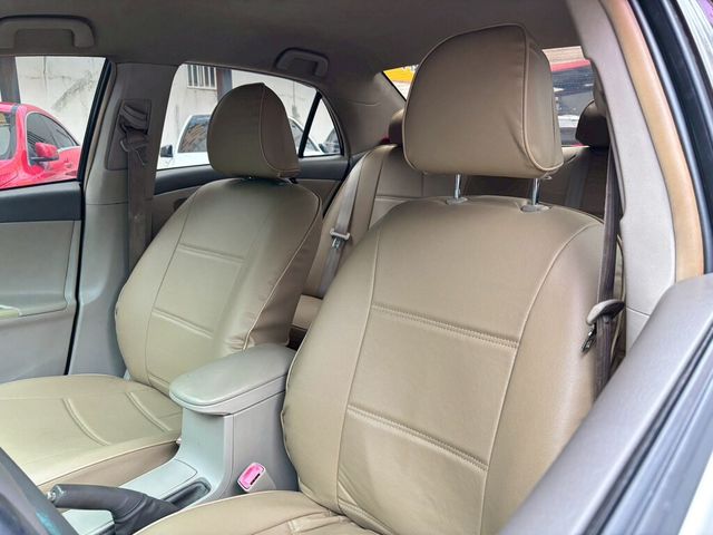 TOYOTA豐田 ALTIS  第8張相片