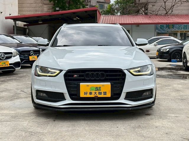 AUDI奧迪 A4 AVANT  第2張相片
