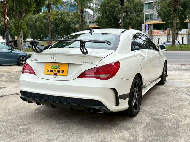 M-BENZ賓士 CLA250  第6張相片