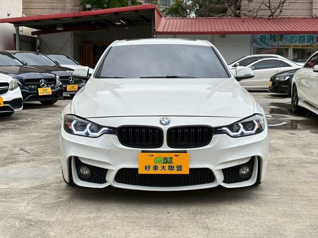 BMW寶馬 328I  第2張相片