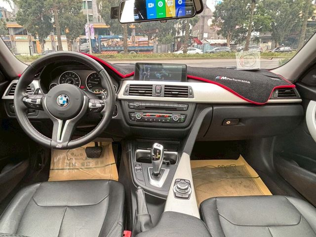 BMW寶馬 328I  第8張相片