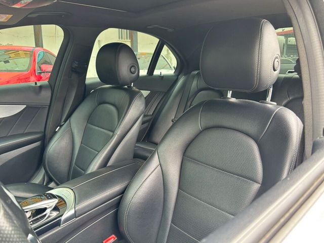 M-BENZ賓士 C250  第8張相片
