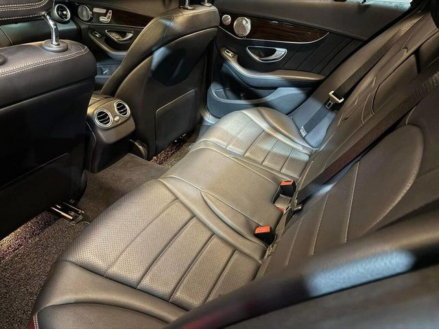 M-BENZ賓士 C300  第5張相片