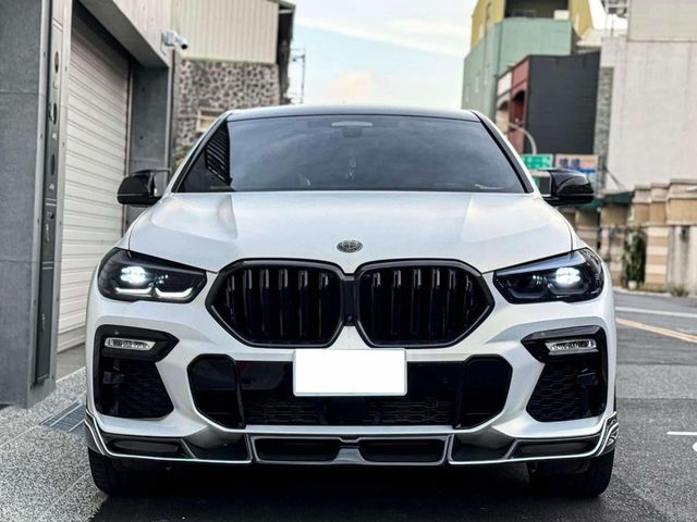 BMW寶馬 X6 XDRIVE40I  第2張相片