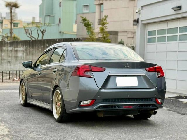 MITSUBISHI三菱 GRAND LANCER  第5張相片