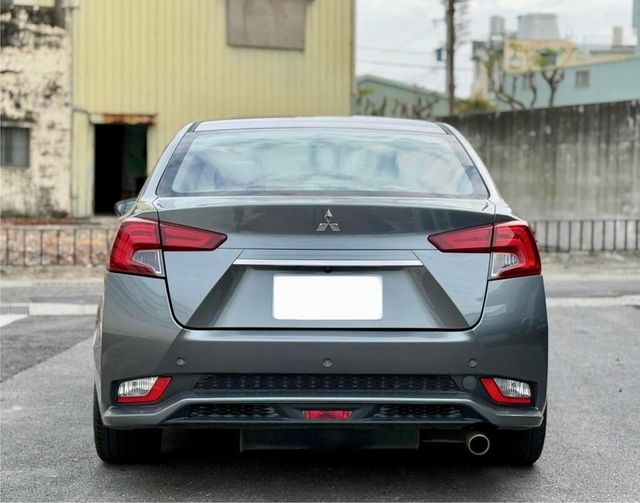 MITSUBISHI三菱 GRAND LANCER  第7張相片