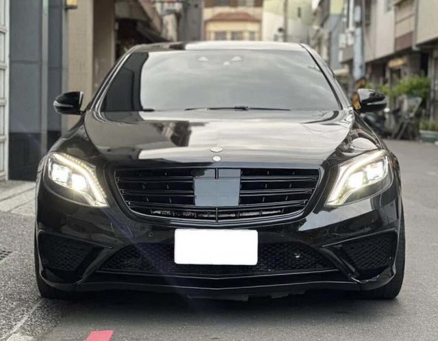 M-BENZ賓士 S550  第2張相片