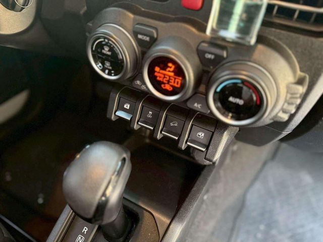 SUZUKI鈴木 JIMNY  第7張相片