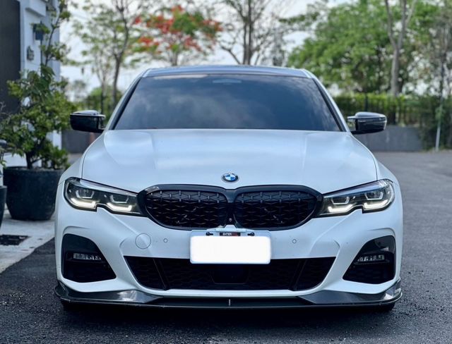 BMW寶馬 330I  第3張相片