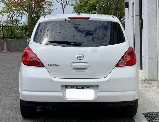 NISSAN日產 TIIDA  第4張相片