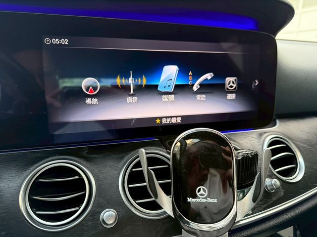 M-BENZ賓士 E300  第7張相片