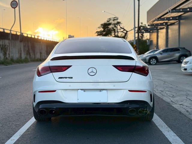 M-BENZ賓士 CLA250  第3張相片
