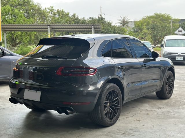 PORSCHE保時捷 MACAN  第2張相片