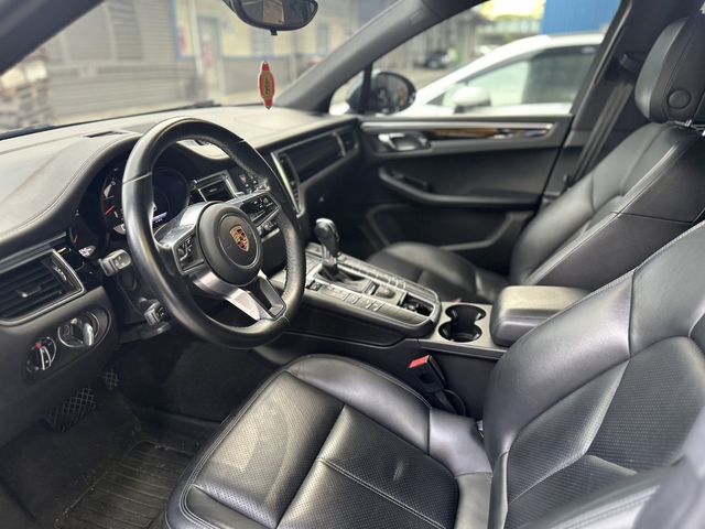 PORSCHE保時捷 MACAN  第7張相片