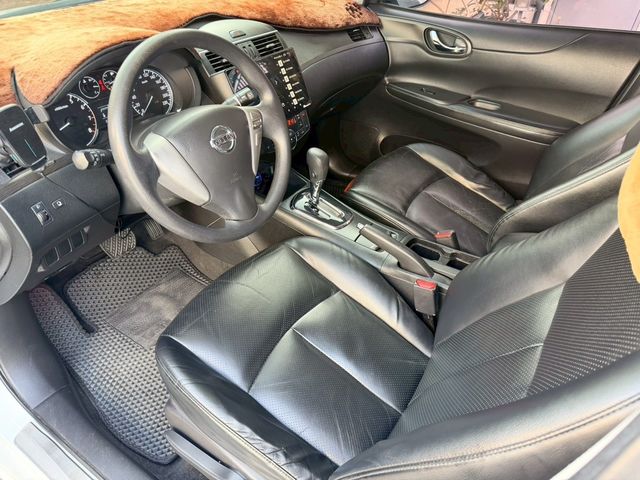 NISSAN日產 TIIDA  第6張相片