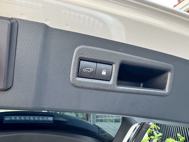 LEXUS凌志 NX200  第9張相片