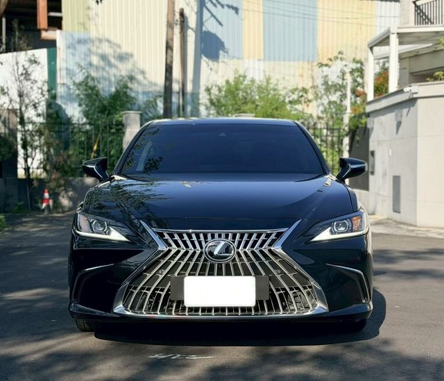 LEXUS凌志 ES200  第3張相片