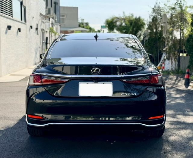 LEXUS凌志 ES200  第4張相片