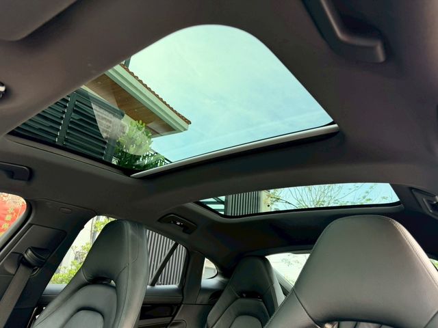 PORSCHE保時捷 PANAMERA  第7張相片