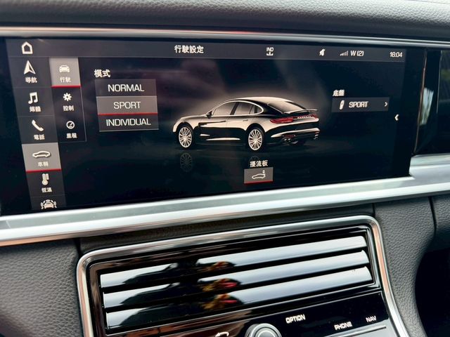 PORSCHE保時捷 PANAMERA  第10張相片