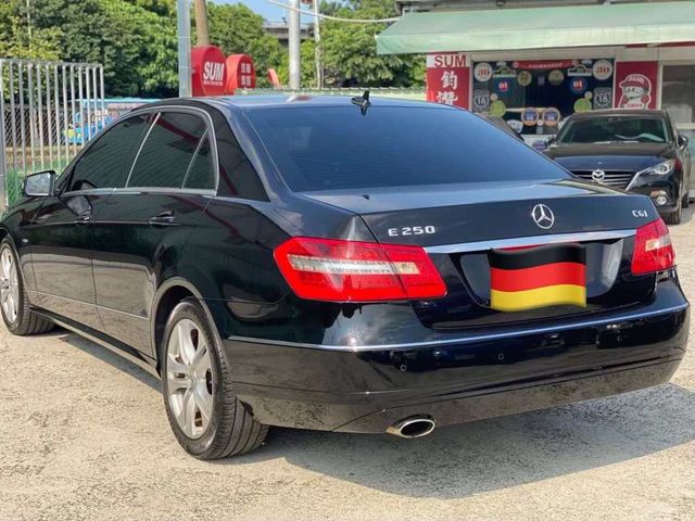 M-BENZ賓士 E250  第4張相片