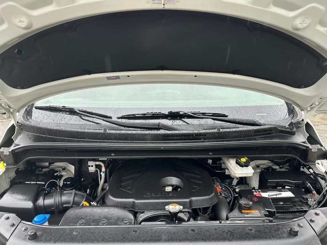 HYUNDAI現代 STAREX  第21張相片