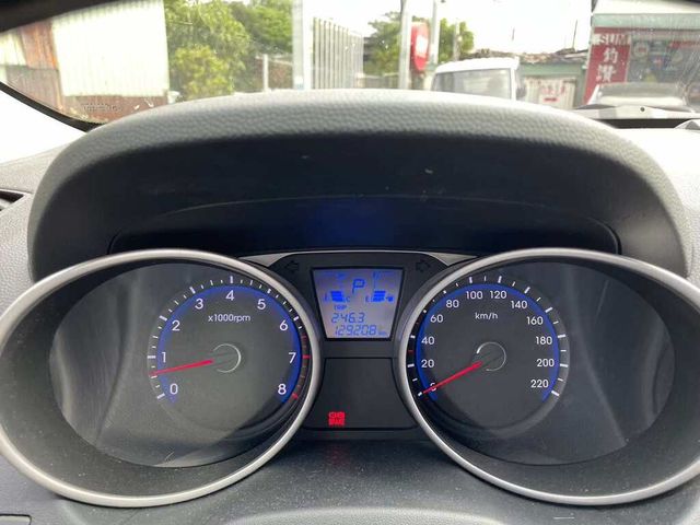 HYUNDAI現代 IX35  第13張相片