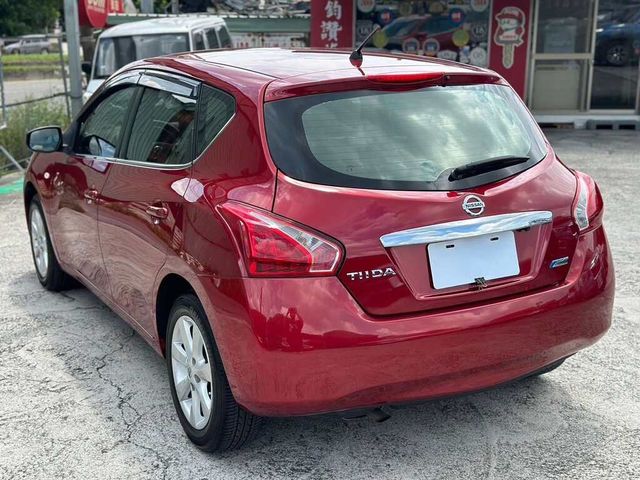 NISSAN日產 TIIDA  第7張相片