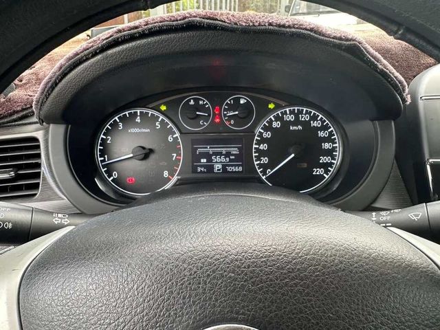 NISSAN日產 TIIDA  第15張相片