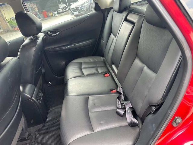 NISSAN日產 TIIDA  第17張相片