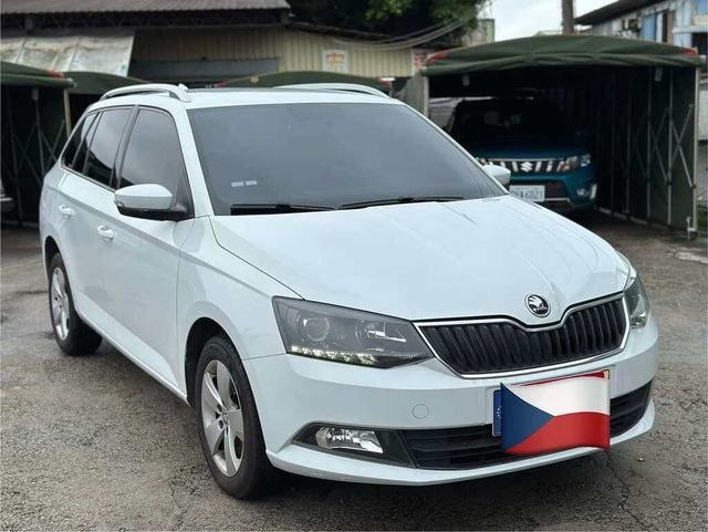 SKODA司科達 FABIA COMBI  第5張相片