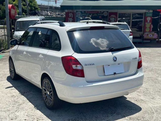 SKODA司科達 FABIA COMBI  第7張相片