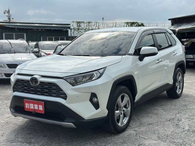 TOYOTA豐田 RAV4  第1張相片