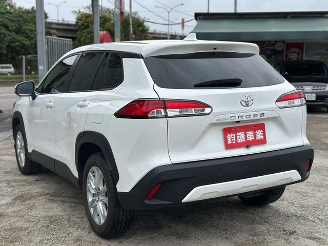 TOYOTA豐田 COROLLA CROSS  第7張相片