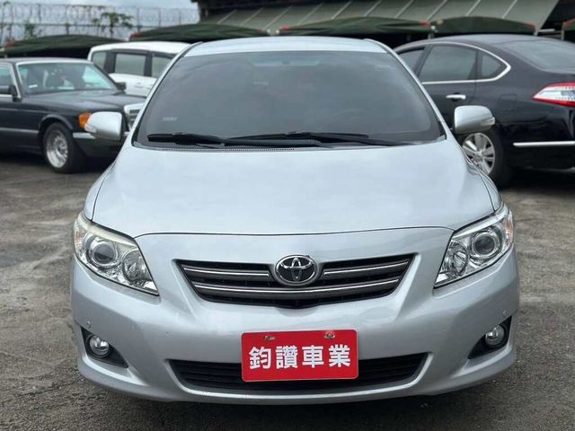 TOYOTA豐田 ALTIS  第3張相片