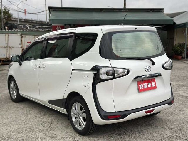 TOYOTA豐田 SIENTA  第7張相片